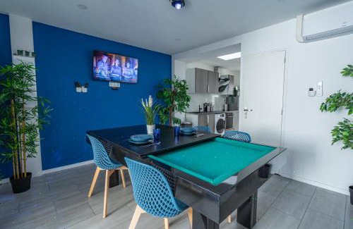 Valenciennes Apartment | Capsule océan - Jacuzzi - Billard - Netflix - 2 Chambres - Cuisine