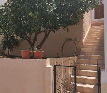 Diafani House | Captain John's Apartment