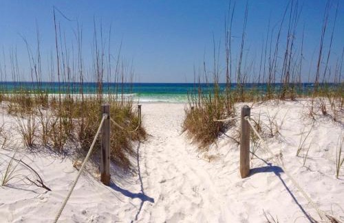 WaterSound West Beach House | Captain's Cottage