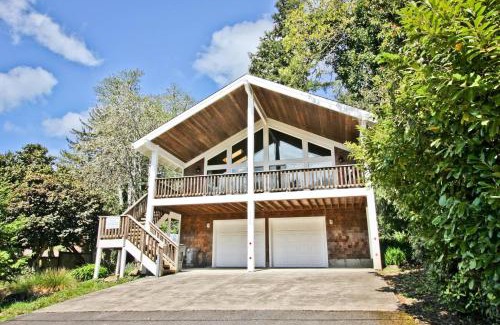 Neahkahnie Beach House | Captain's Hideaway