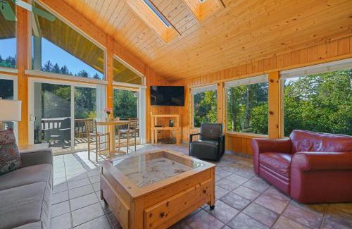 Neahkahnie Beach House | Captain's Hideaway