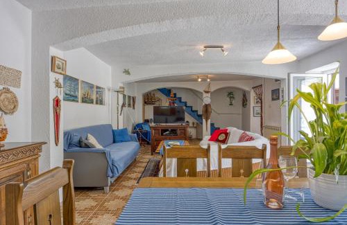 Mali Losinj Apartment | Captain's House - Sv. Jakov - Happy Rentals