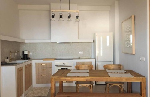 Gavrio House | Captain's Koutsi Suite
