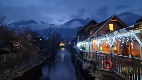Bohinjska Bistrica House | Captain's Lodge