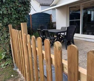 Saint-Come-de-Fresne House | Captain's Quarters - Maison en bord de plage