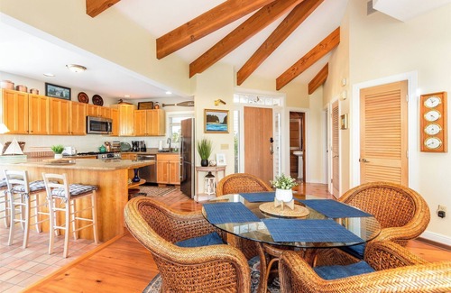 North Truro Apartment | Captain's Quarters at Dune Crest Hotel