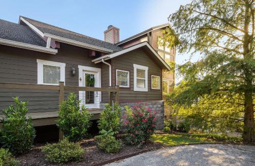 Smithville House | Captain's Quarters