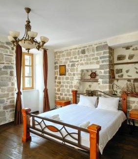 Kotor Old Town Apartment | Captain Studio