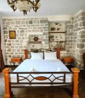Kotor Old Town Apartment | Captain Studio