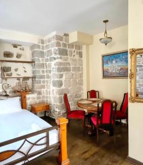Kotor Old Town Apartment | Captain Studio