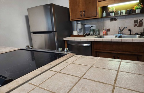 Tallahassee Apartment | Captains Quarters-Highly Rated 2.5 mi. to Capital!