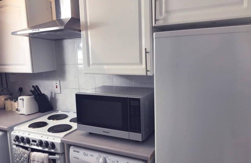 Kirkcaldy Apartment | Captivating 2-Bed Apartment in Kirkcaldy