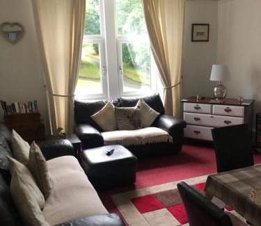 Rothesay Apartment | Captivating 2-Bed Apartment in Isle of Bute