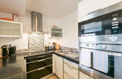 Praia da Luz Apartment | Captivating 2-bed Apartment in Praia da Luz