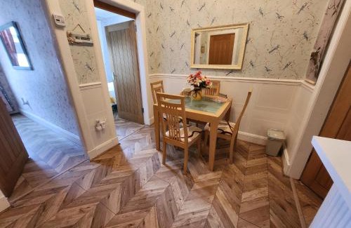 Largs Apartment | Captivating 2-Bed ground floor Apartment in Largs
