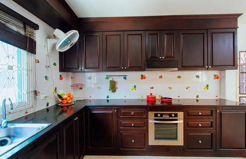 Nong Prue Villa | Captivating 3-bed Villa in Muang Pattaya
