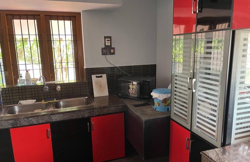 Cherplassery Villa | Captivating 7-bed Villa in Kottapuram