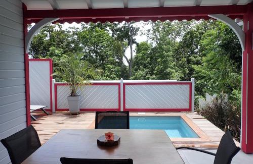 Cafeiere House | Caraïbes Cottage Grenat piscine privée 900m de Grande anse