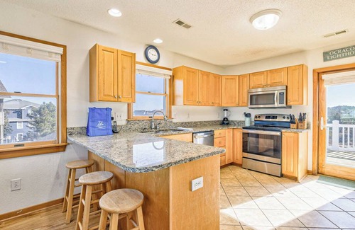 Ocean Hill House | Cara Lina | 999 ft from the beach | Private Pool, Hot Tub | Corolla