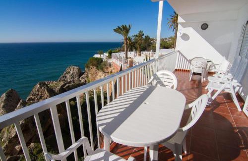 Nerja City Centre Apartment | Carabeo 60 1C Menyber
