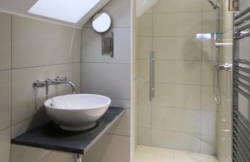 Wroxham House | Caracol - Cccf
