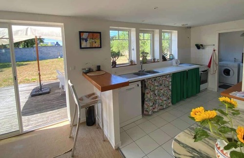Carantec House | Carantec family home with garden for 6