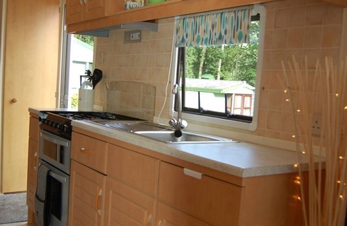 Bryn-crug House | Caravan B26 at The Woodlands