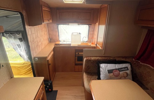 Saint-Martin de Brehal House | Caravan sleeps 4