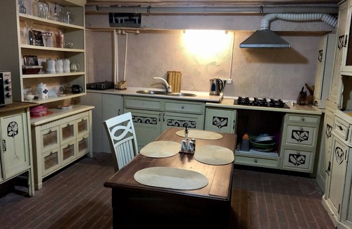 Old Tbilisi Villa | Caravan Villa in the center of old Tbilisi