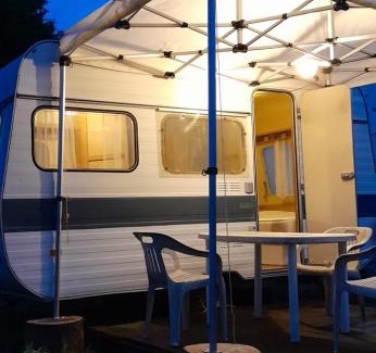 Carhaix-Plouguer Other | Caravane hôte
