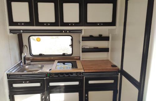 Apremont Other | Caravane sur terrain en campagne