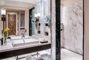 Dong Khoi Hotel | Caravelle Saigon