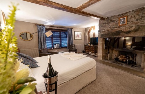 Loughborough House | Caravelli