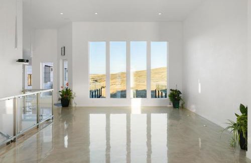 Alberta Villa | Carbon Valley Ranch