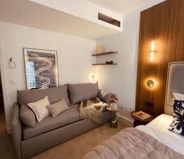 Batignolles Hotel | CARD Hôtel