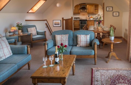 Elgin Apartment | Carden Holiday Cottages - Elgin