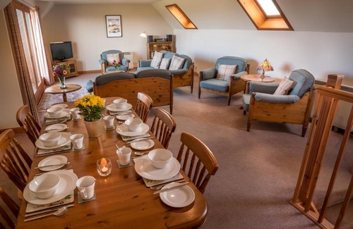 Elgin Apartment | Carden Holiday Cottages - Elgin
