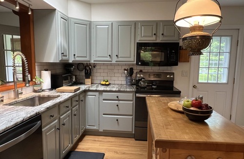 Cooperstown - Otsego Lake Apartment | Cardinal Cottage - Otsego Lake access, updated kitchen & bath