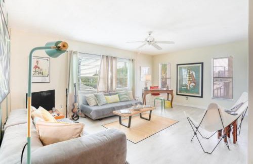 Clearwater Beach Apartment | Carefree Cottage