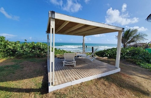 Jobos House | CARIBBEAN 181 - Modern Beachfront House