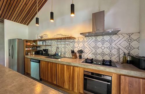 Cahuita House | Caribbean Courtyard Villa