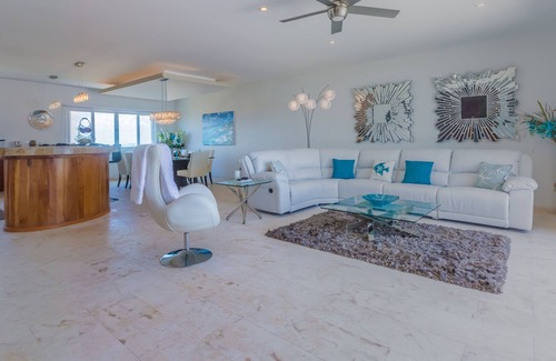Isla Mujeres Condo | Caribbean Penthouse VIEWS in Luxury Accommodations