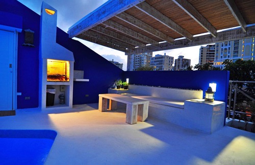 Parque Apartment | Caribbean Penthouse- Front Beach, Roof Pool, 8 max, 2 bed/2 bath, Generator