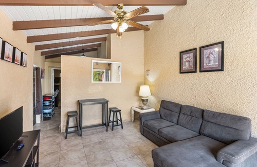 La Grande Princesse Condo | Caribbean View Style 1 Bedroom Condo by RedAwning