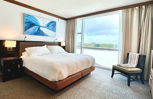 North Beach Apartment | Carillon 5 Star Wellness Resort luxurious 2 bedroom beachfront