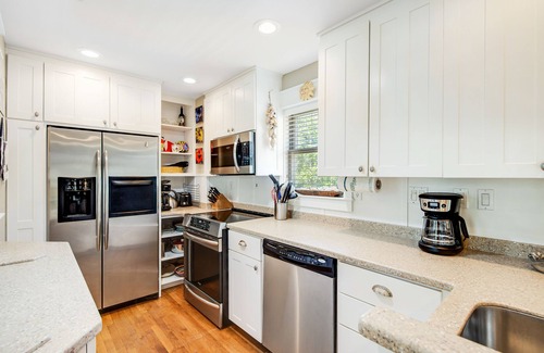 Sunnyside House | Carillon Beach dog-friendly community Villa w/shared pool - close to everything