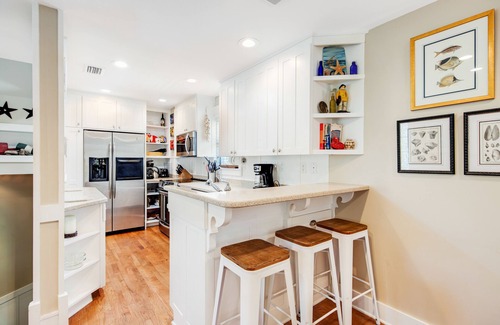 Sunnyside House | Carillon Beach dog-friendly community Villa w/shared pool - close to everything