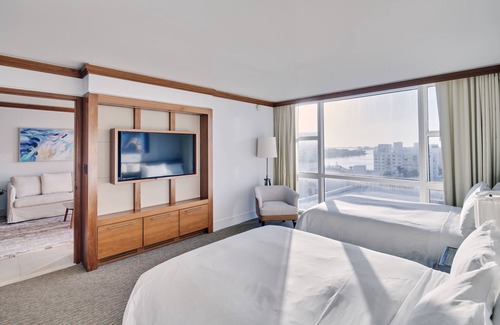 North Beach Hotel | Carillon Miami Wellness Resort