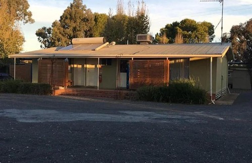 Hillgrove Other | Carinya Caravan Park