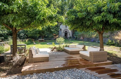 Lyon City Centre Villa | Carlotta - Magnificent old and charming mansion with a view